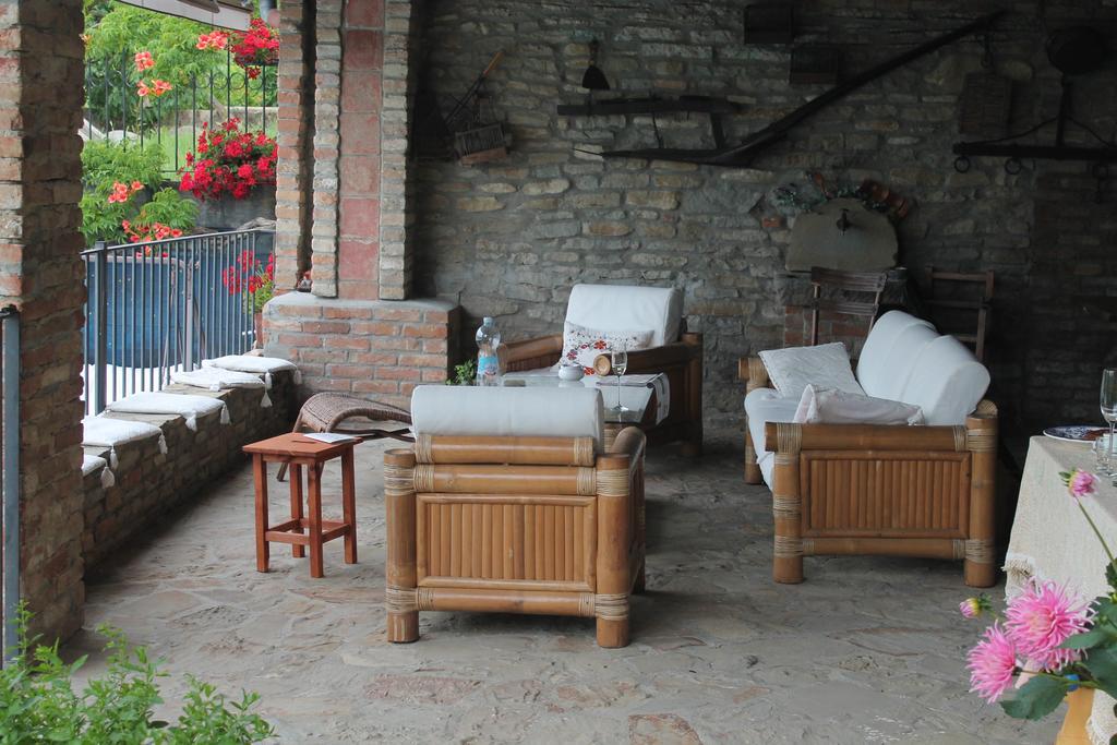 Casa Giuliana Affittacamere Calosso Esterno foto