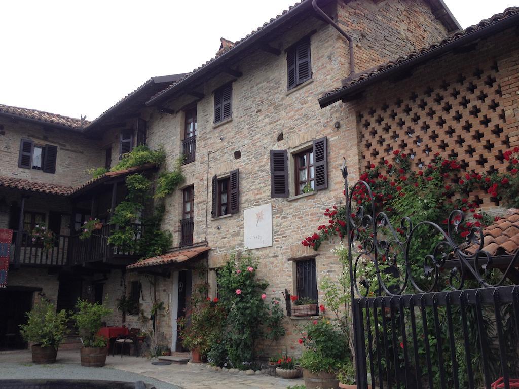 Casa Giuliana Affittacamere Calosso Esterno foto