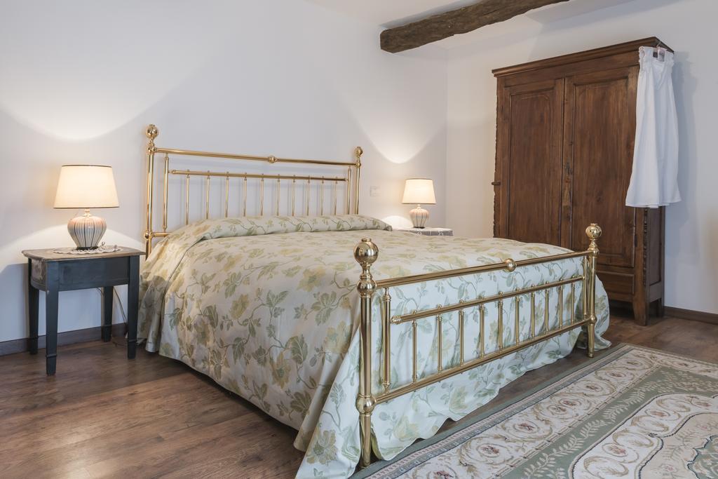 Casa Giuliana Affittacamere Calosso Esterno foto